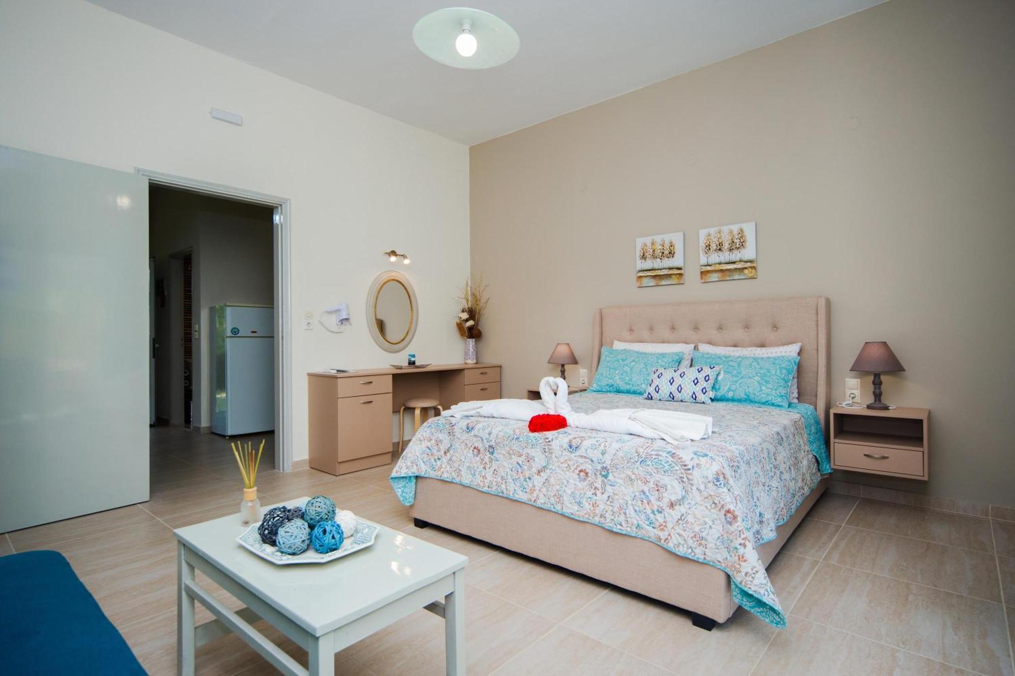 Sunset Apartments Archangelos  Pokoj fotografie